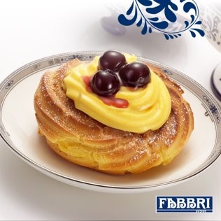 Zeppole con Amarena Fabbri, un tocco originale per una ricetta tradizionale!
