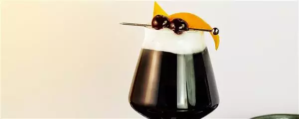 I tuoi cocktail si travestono per la notte più spaventosa dell’anno. Spritz e SBritz Fabbri come non li hai mai visti