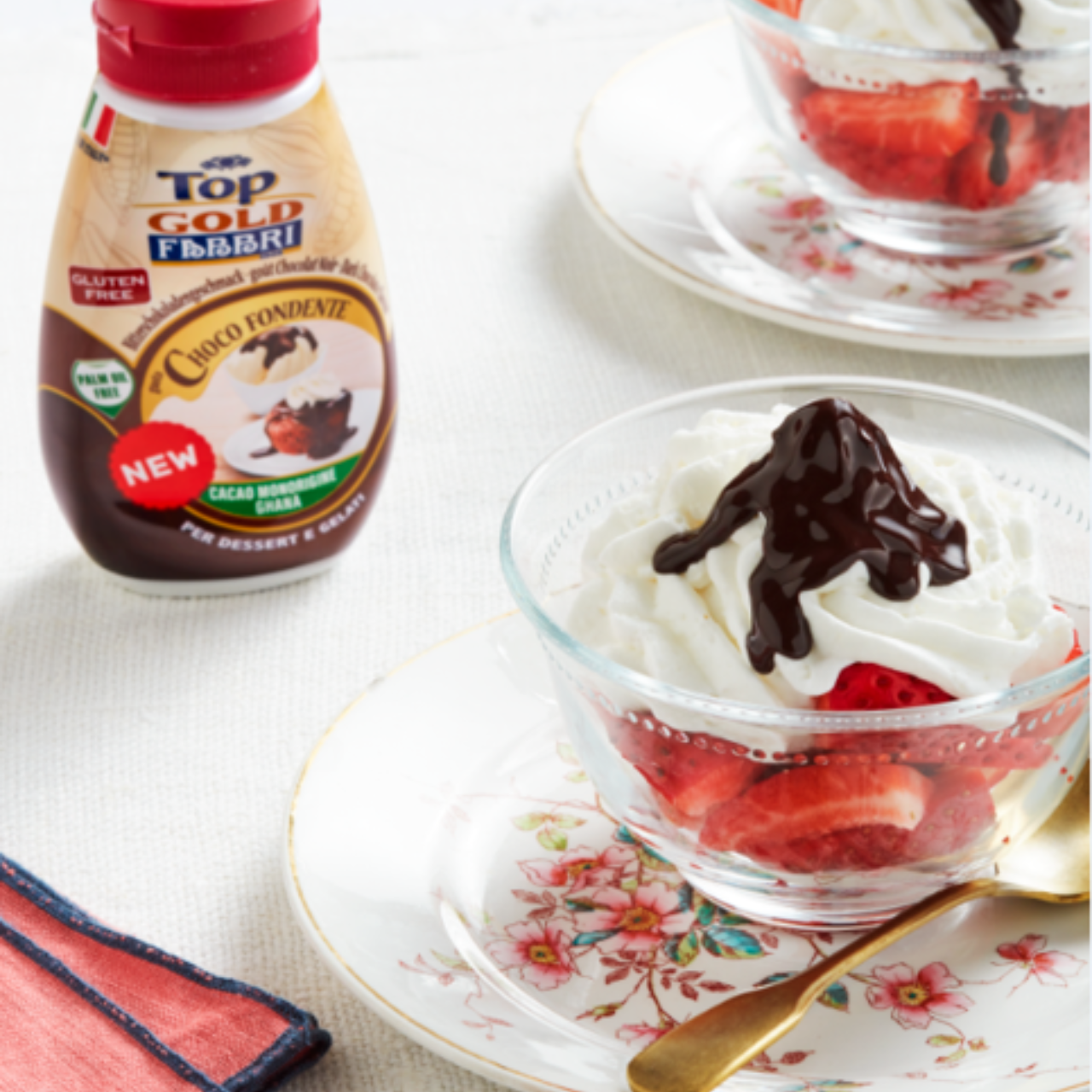 Fragole con panna e Top Choco Fondente Fabbri