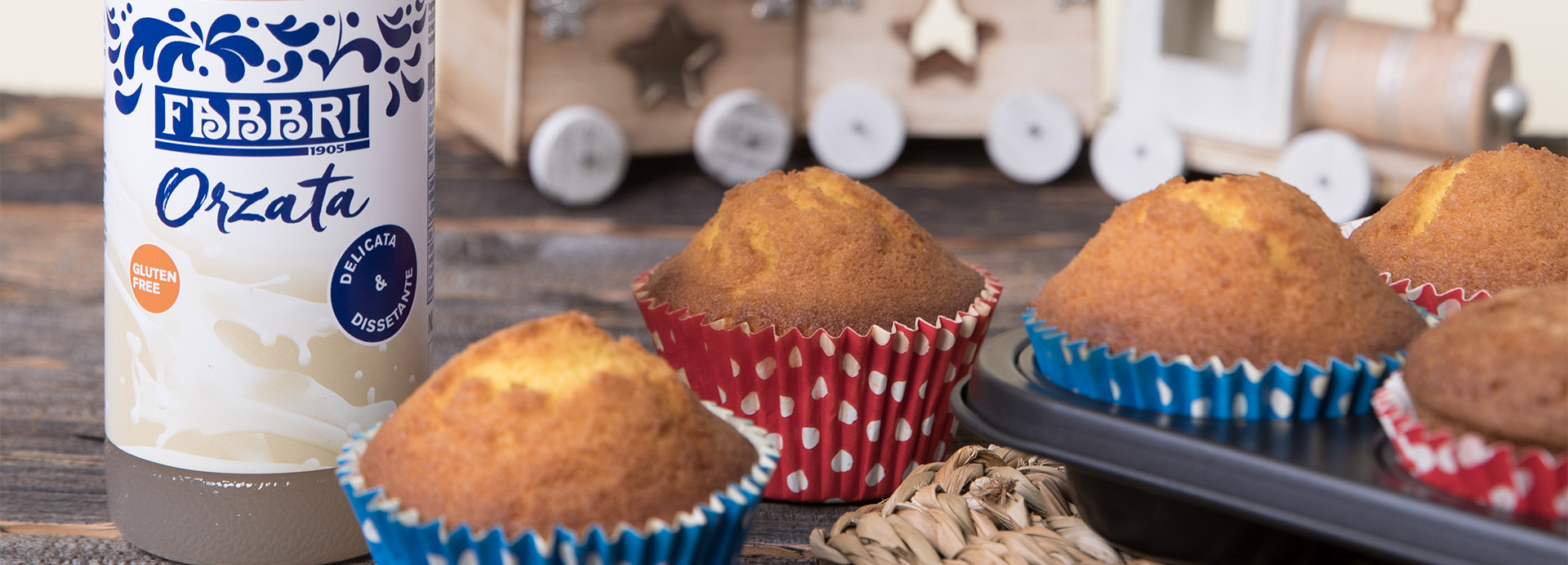 Ricette semplici ma deliziose: prova anche tu i muffin al profumo di orzata Fabbri!