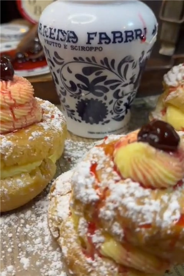 Zeppole di San Giuseppe con Amarena Fabbri